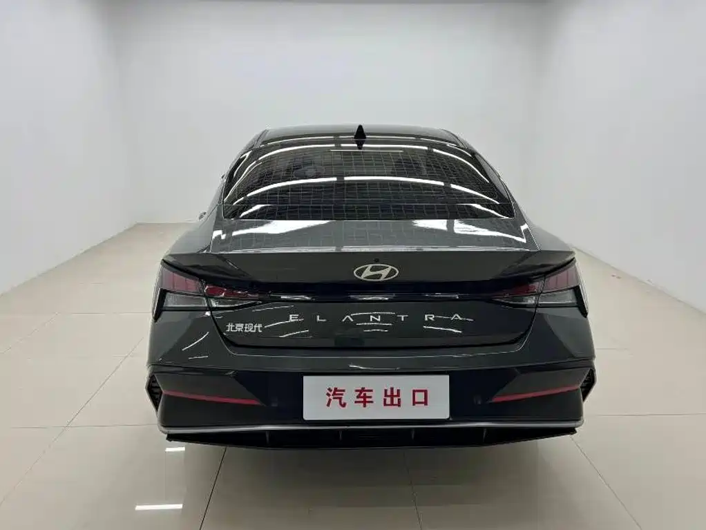 Hyundai Elantra — миниатюра 5