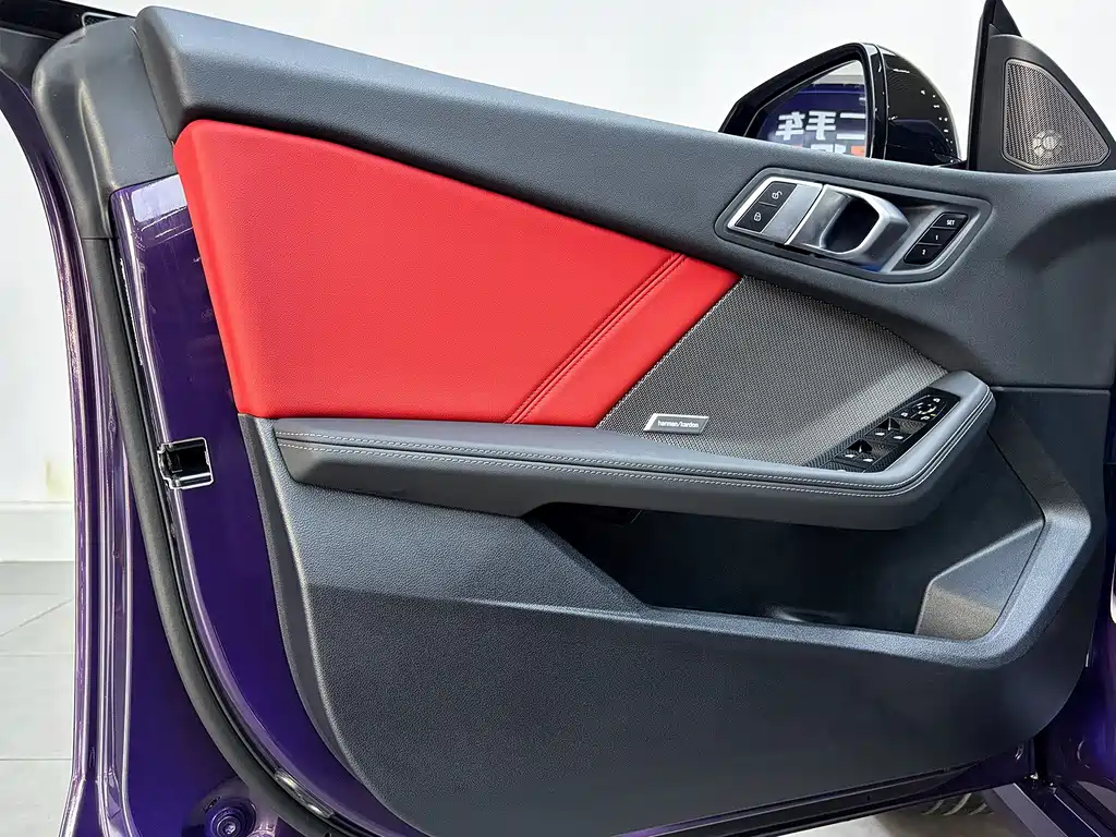 BMW 2 Series — миниатюра 11
