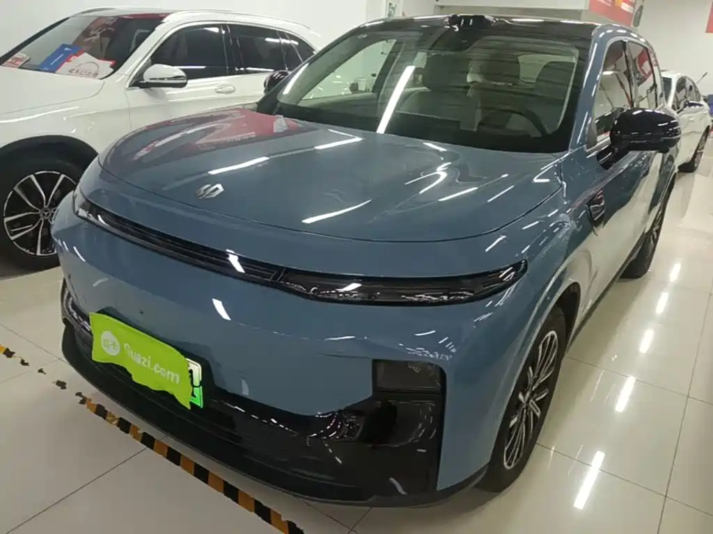 Leapmotor Leapmotor B10 — миниатюра 2