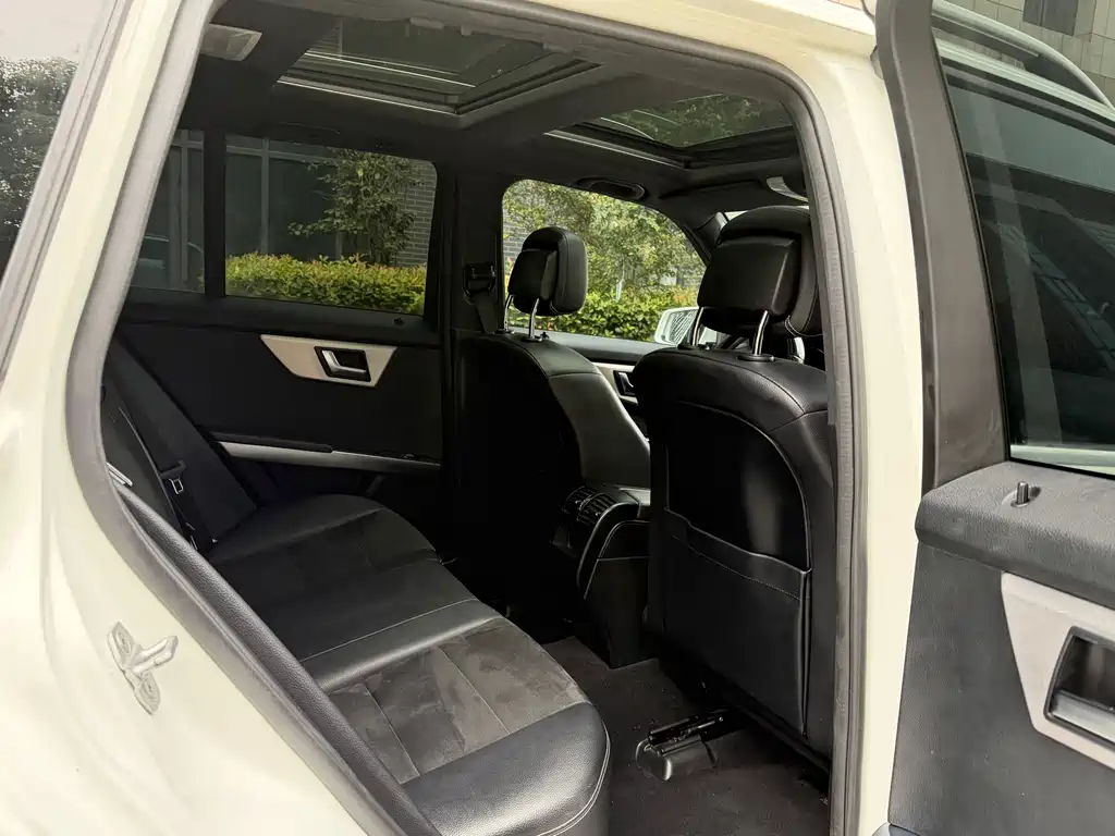 Mercedes-Benz GLK-Class — миниатюра 12