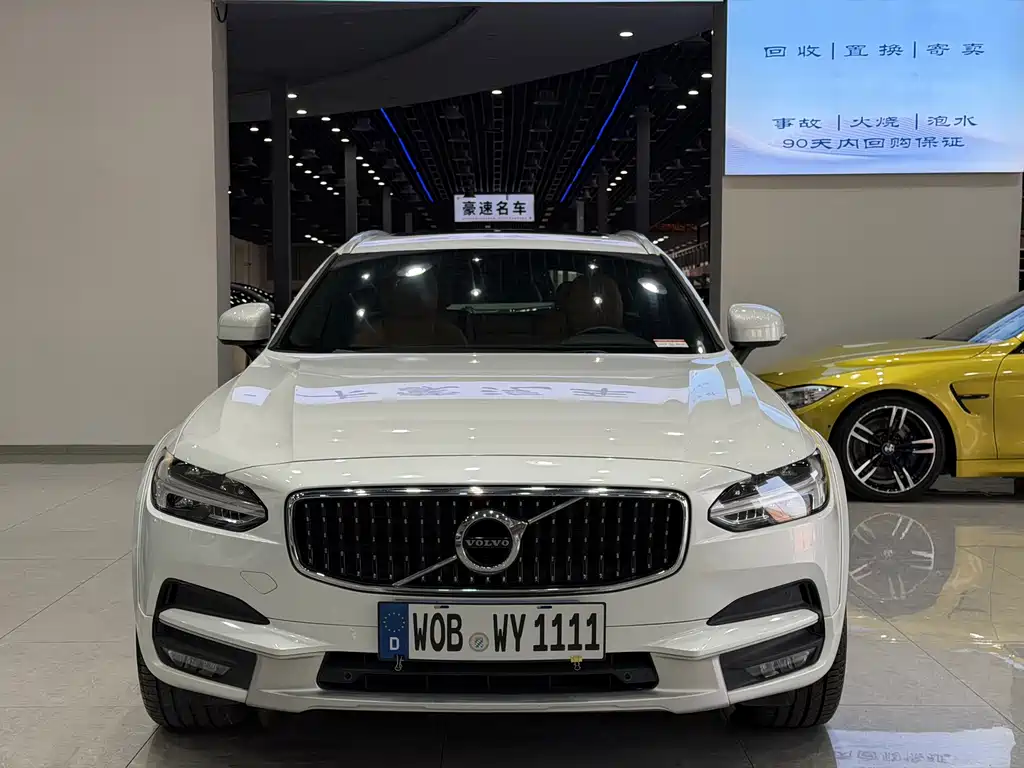 Volvo V90 — миниатюра 3