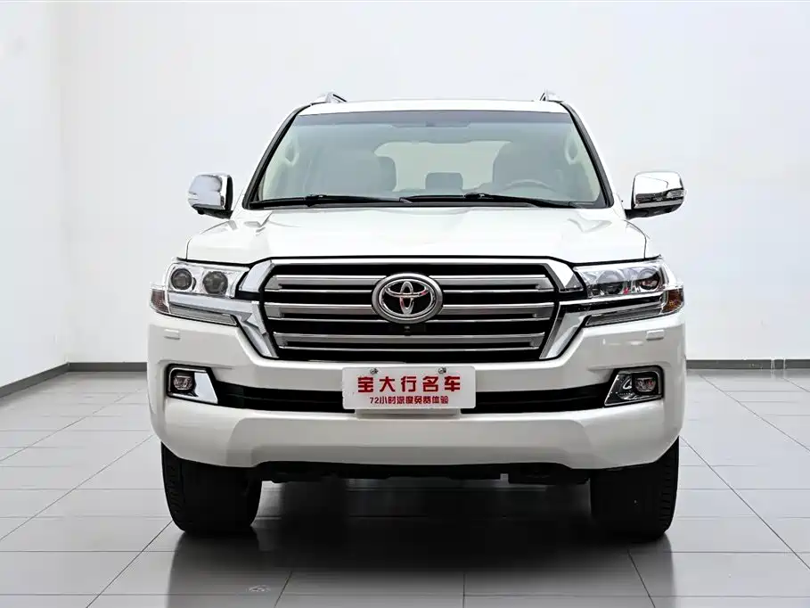 Toyota Land Cruiser 2017 4.0L AT
