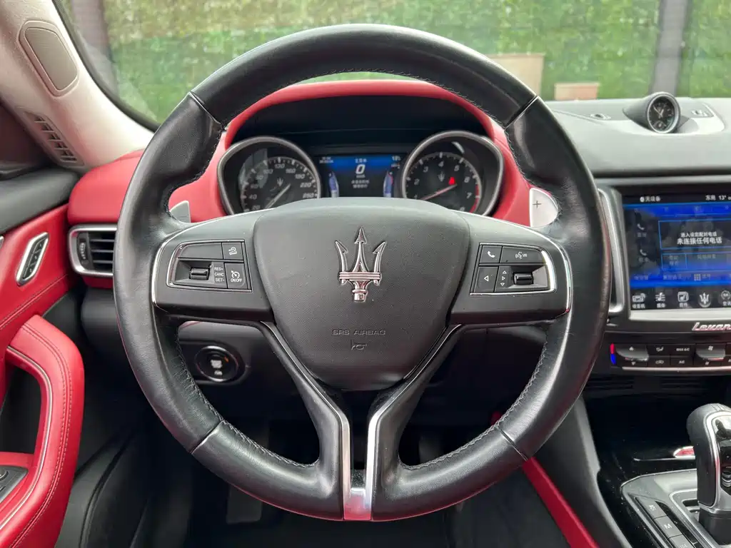 Maserati Levante — миниатюра 16