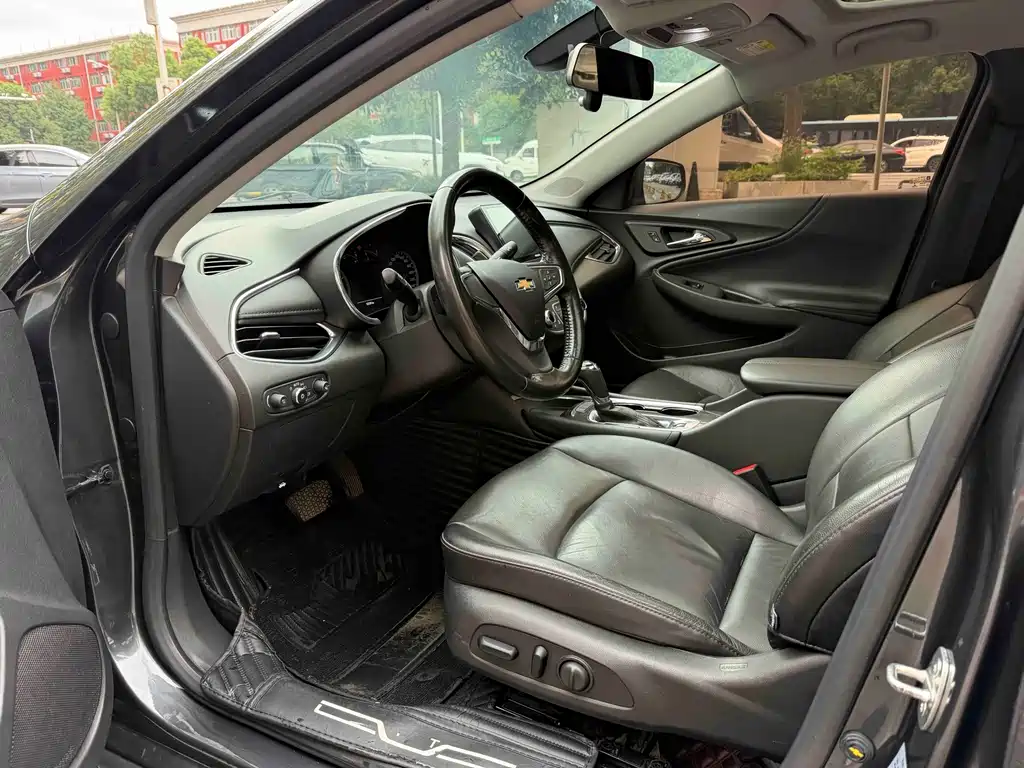 Chevrolet Malibu XL — миниатюра 8