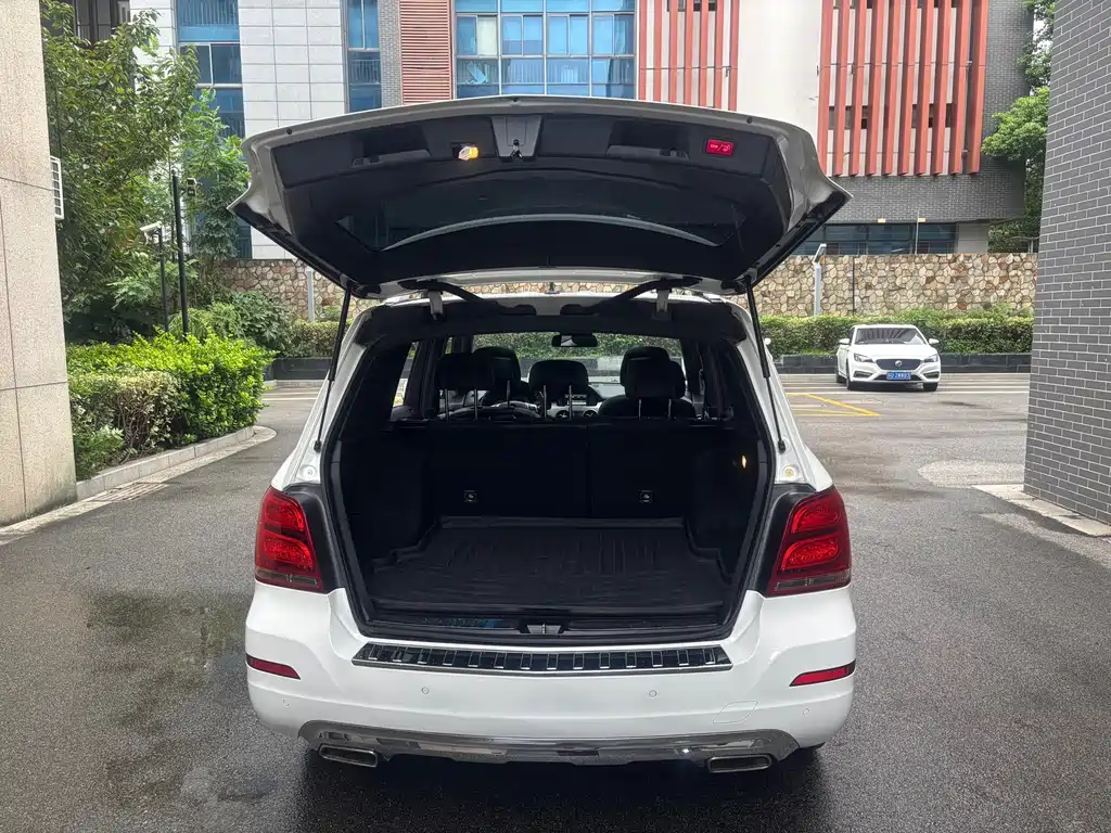 Mercedes-Benz GLK-Class — миниатюра 16