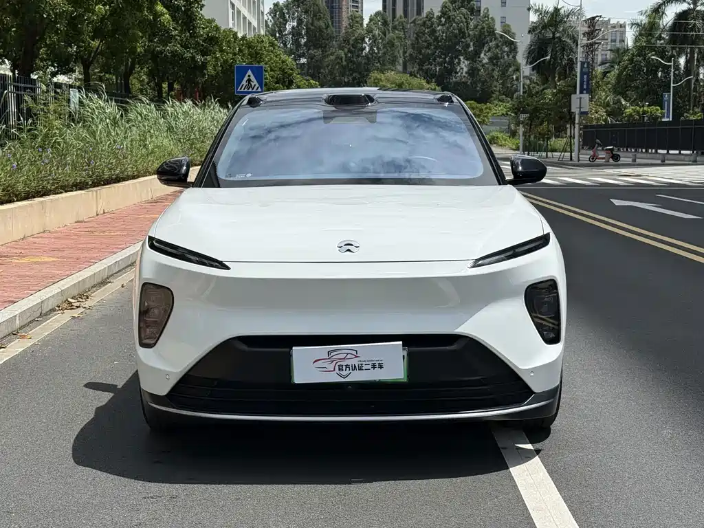 NIO ES8 — миниатюра 2
