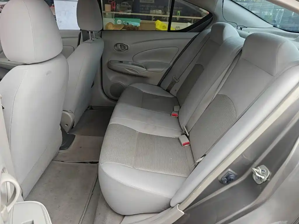 Nissan Sunny — миниатюра 17
