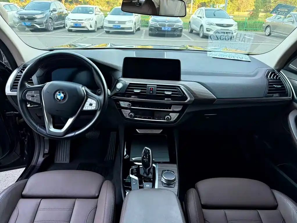 BMW X3 — миниатюра 6
