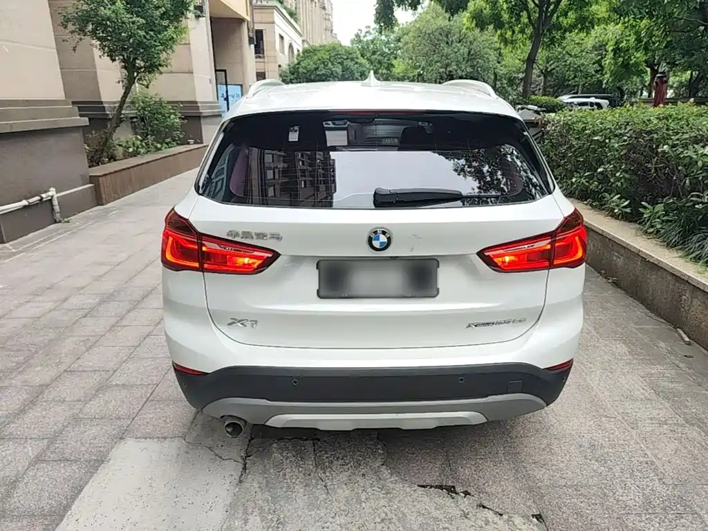 BMW X1 New Energy — миниатюра 6