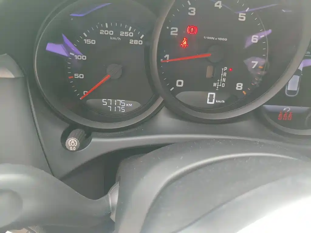 Porsche Macan — миниатюра 13
