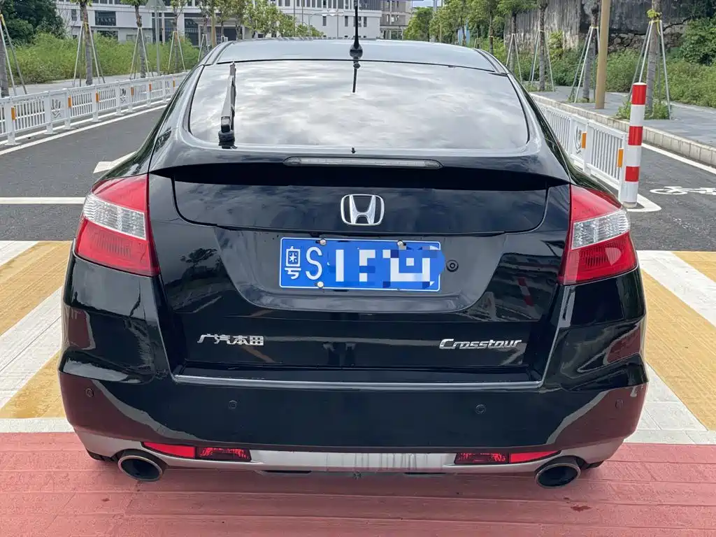 Honda Crosstour — миниатюра 13