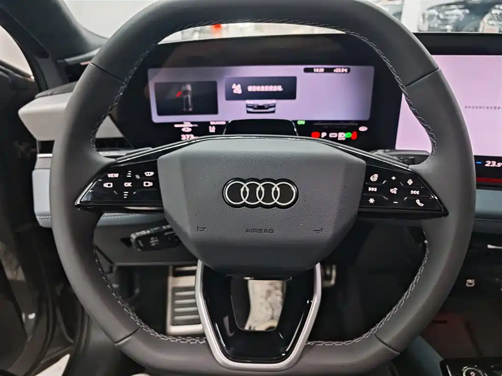 Audi A6L e-tron — миниатюра 7