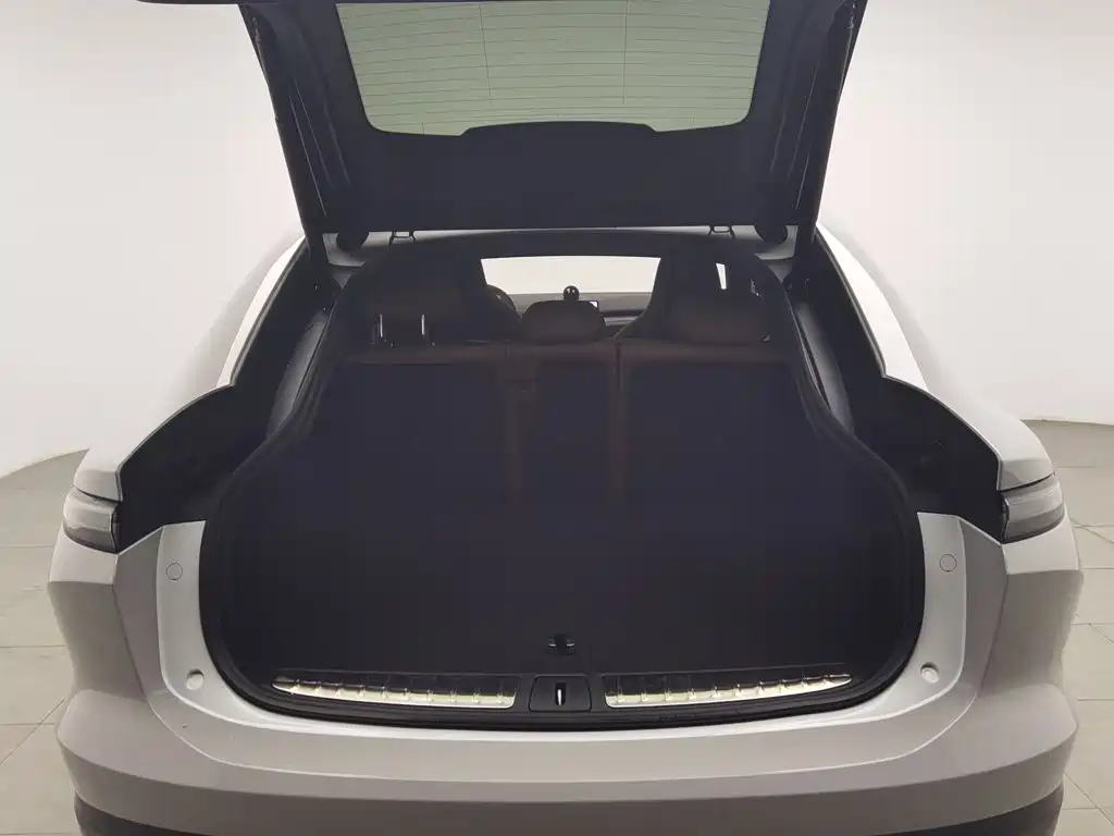 NIO EC6 — миниатюра 16