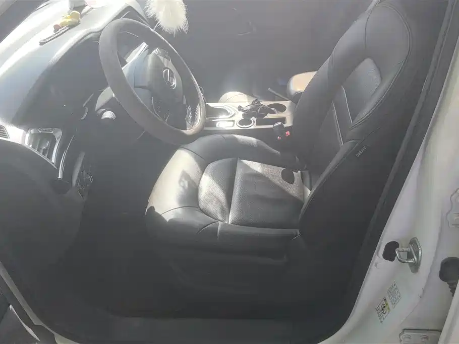GAC GS4 2017 235T AT Luxury Smart Connect
