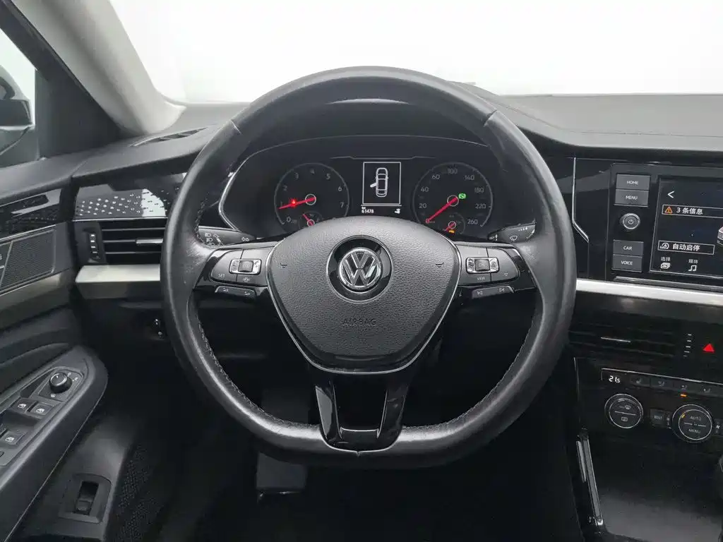 Volkswagen Passat — миниатюра 11