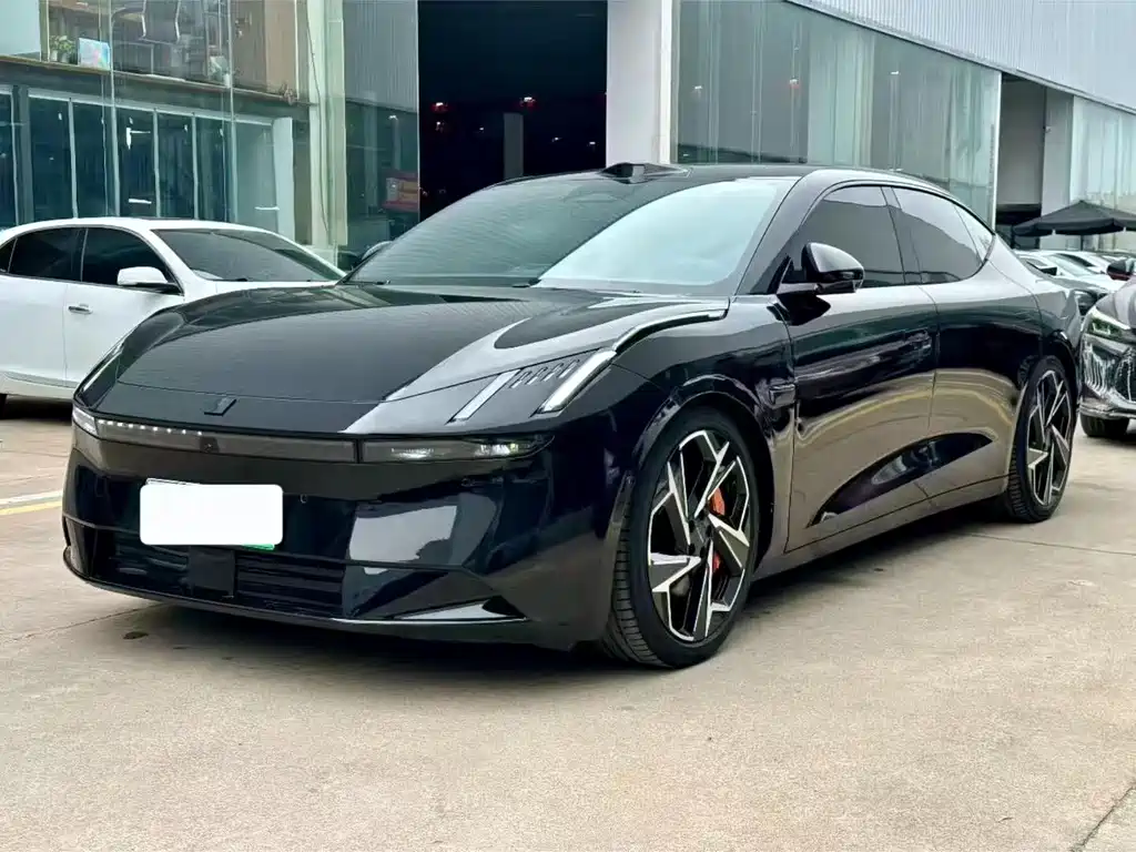 Lynk & Co Z10