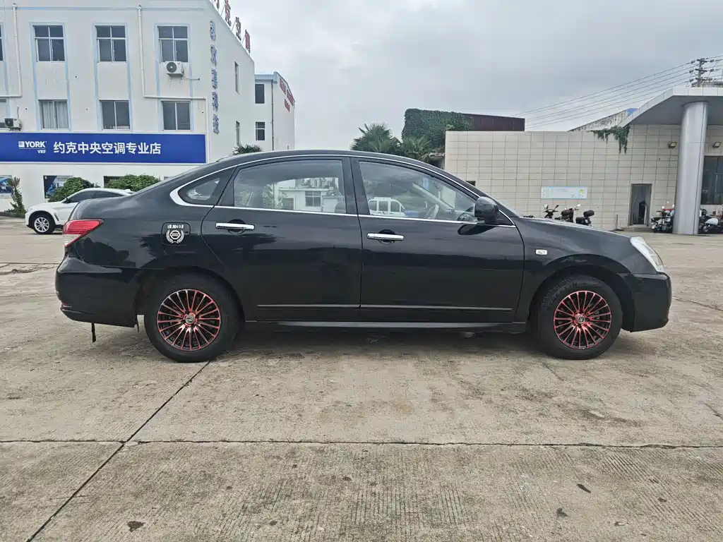 Nissan Sylphy — миниатюра 5