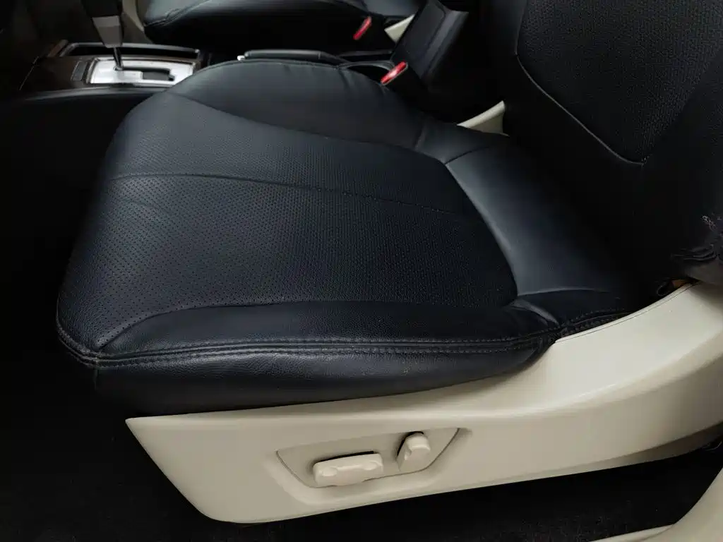 Mitsubishi Pajero Sport — миниатюра 20