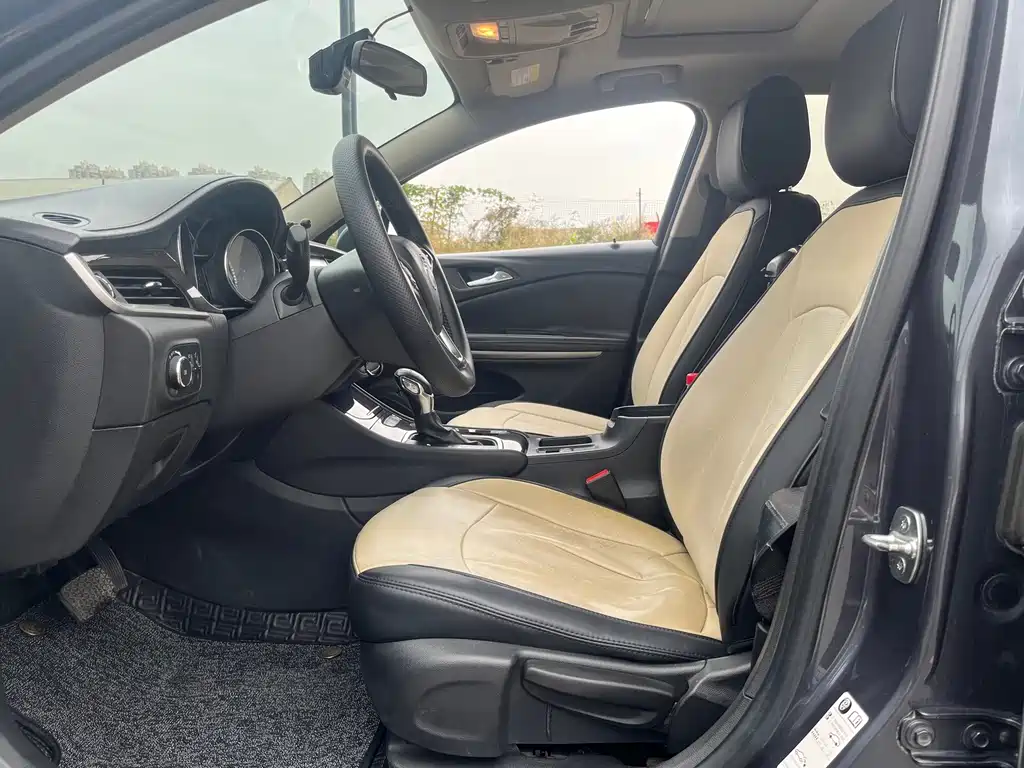 Buick Verano — миниатюра 12