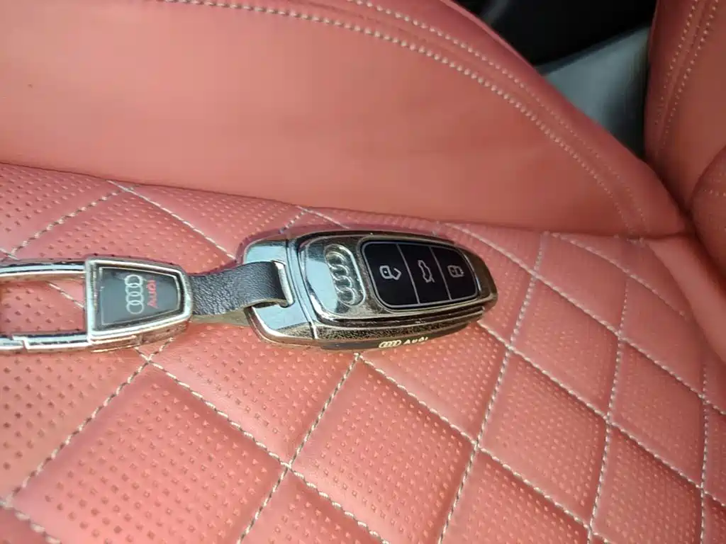 Audi Q6 — миниатюра 9