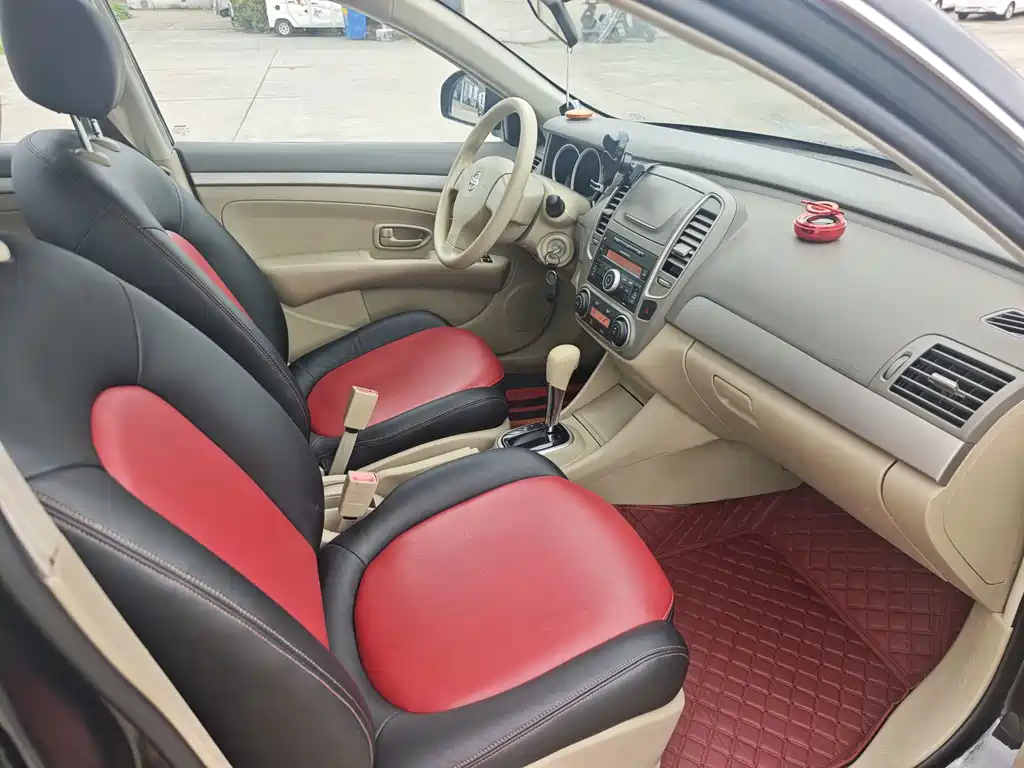 Nissan Sylphy — миниатюра 7