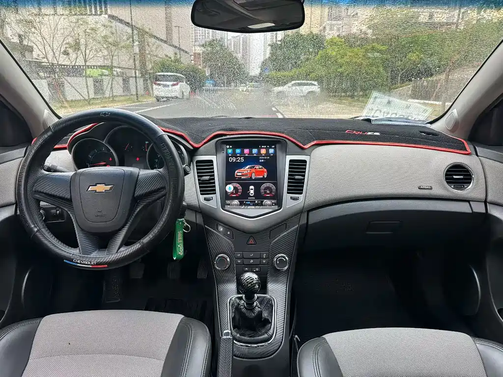 Chevrolet Cruze 2013 1.6L SL MT