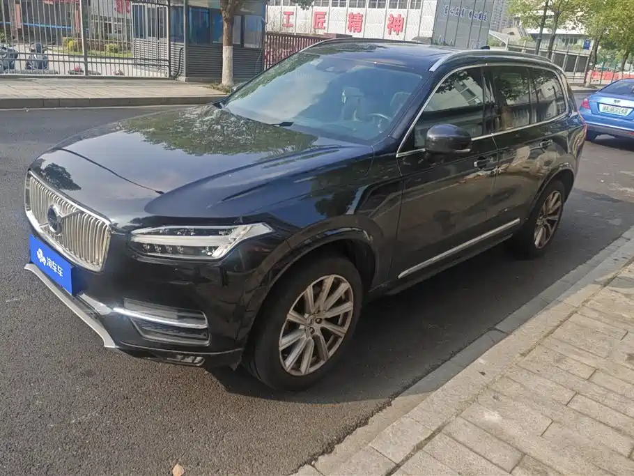 Volvo XC90 2017
