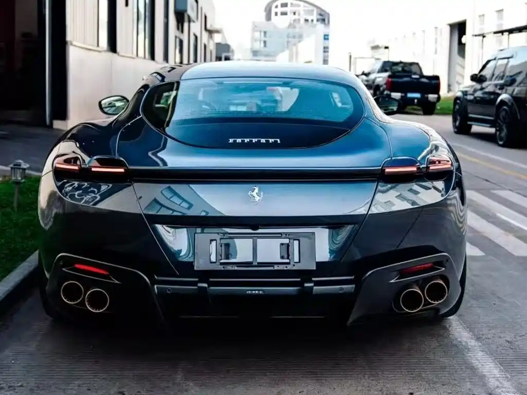 Ferrari Roma — миниатюра 10