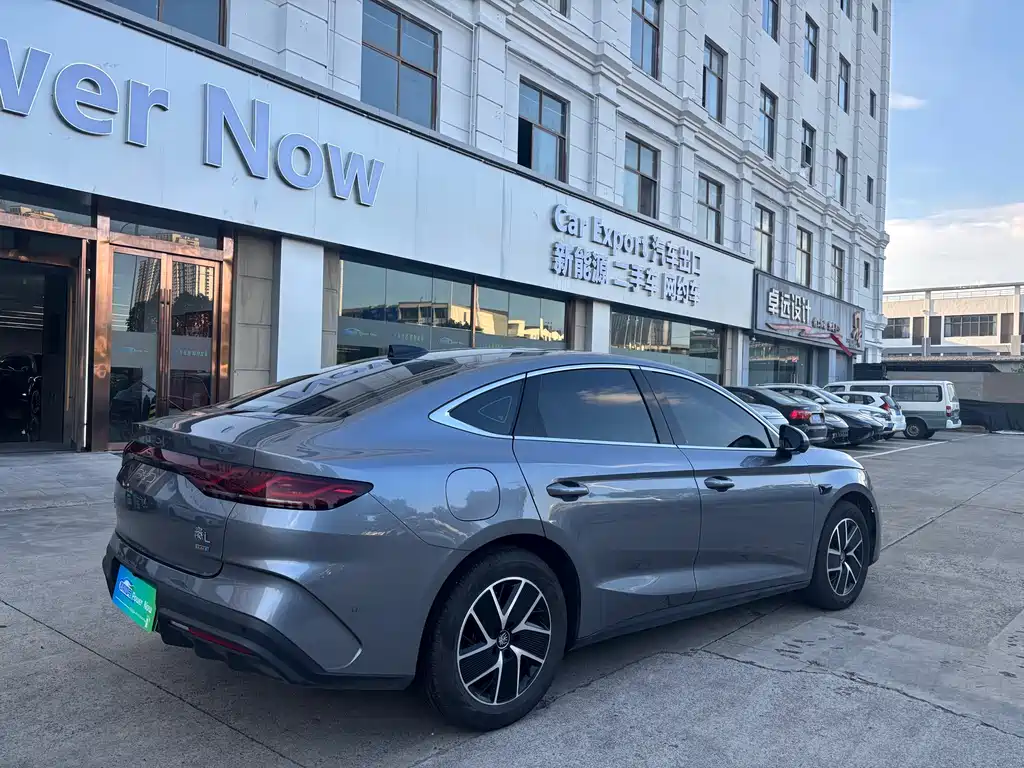 BYD Qin L — миниатюра 5