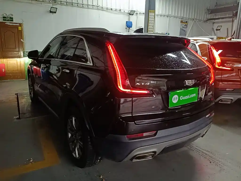 Cadillac XT4 — миниатюра 5