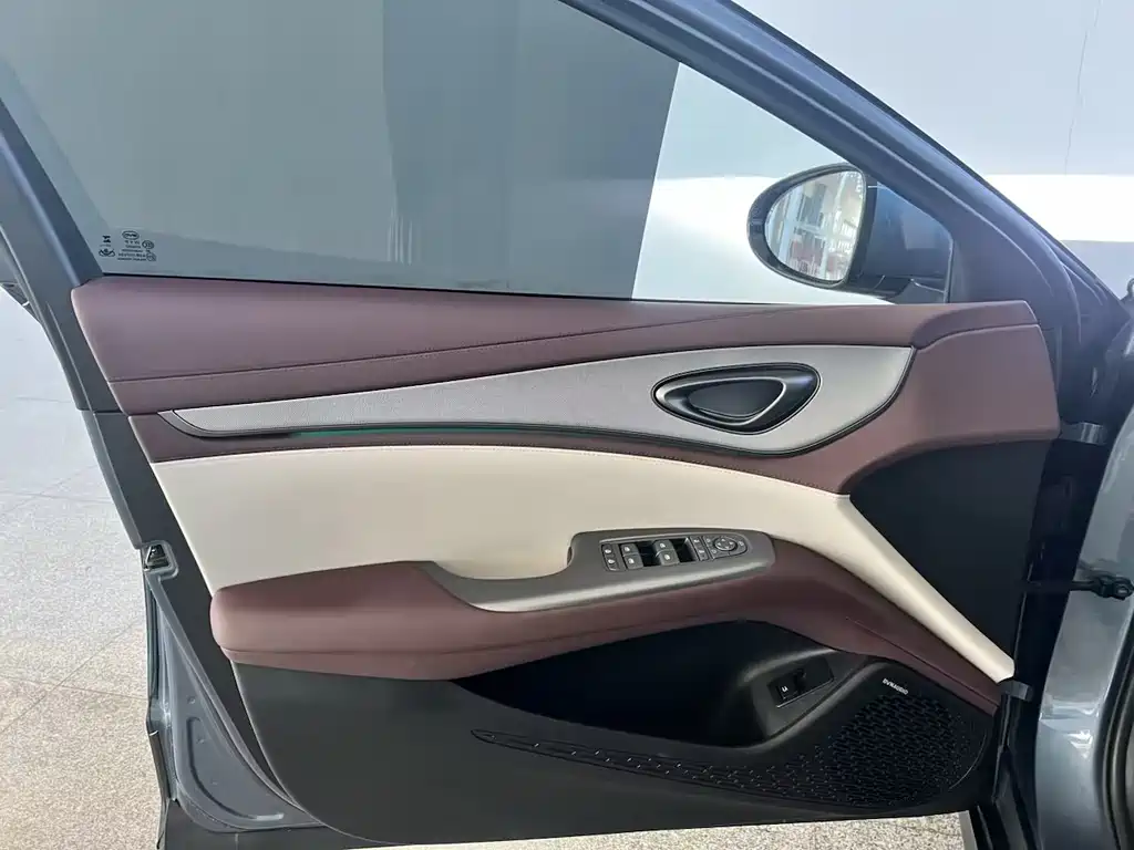 BYD Seal 07 DM-i — миниатюра 21