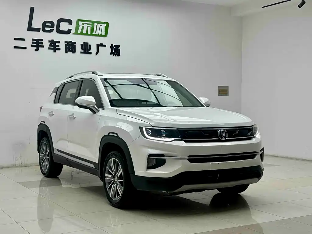 Changan CS35 — миниатюра 3