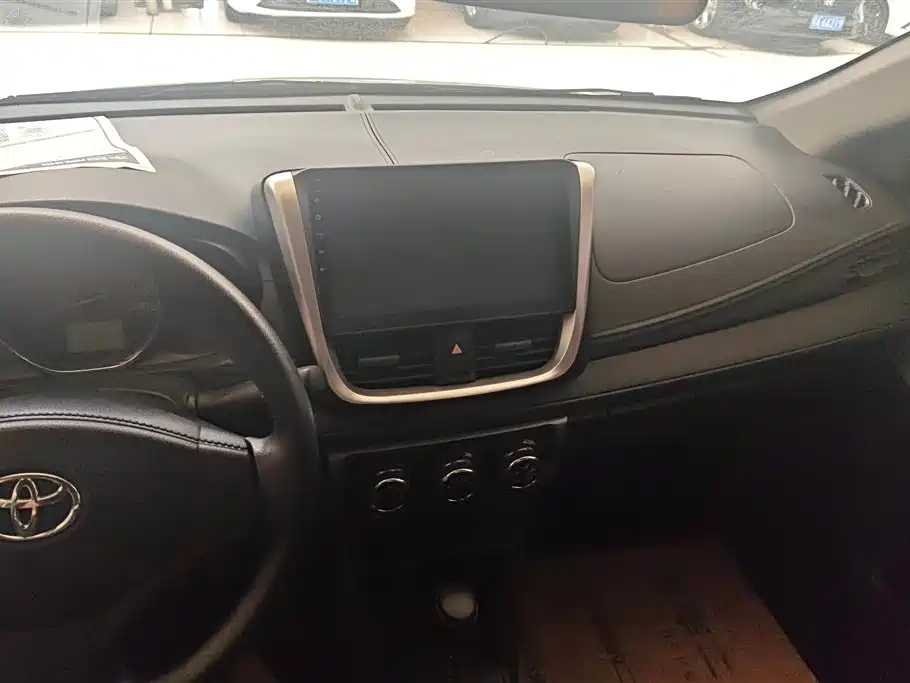 Toyota Vios — фотографии объявления, Фото 13