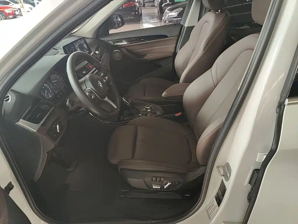 BMW X1 — миниатюра 15