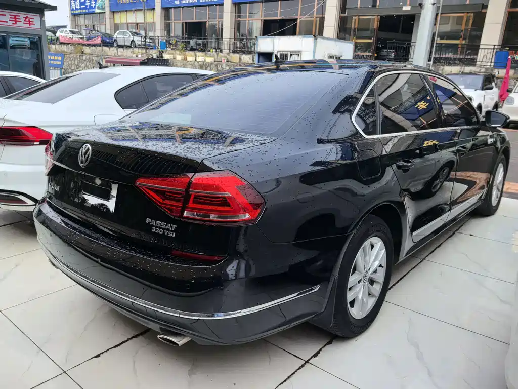 Volkswagen Passat — миниатюра 9