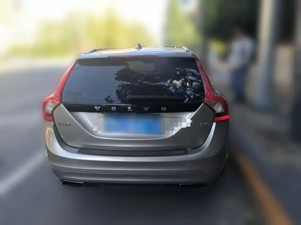 Volvo V60 — миниатюра 5