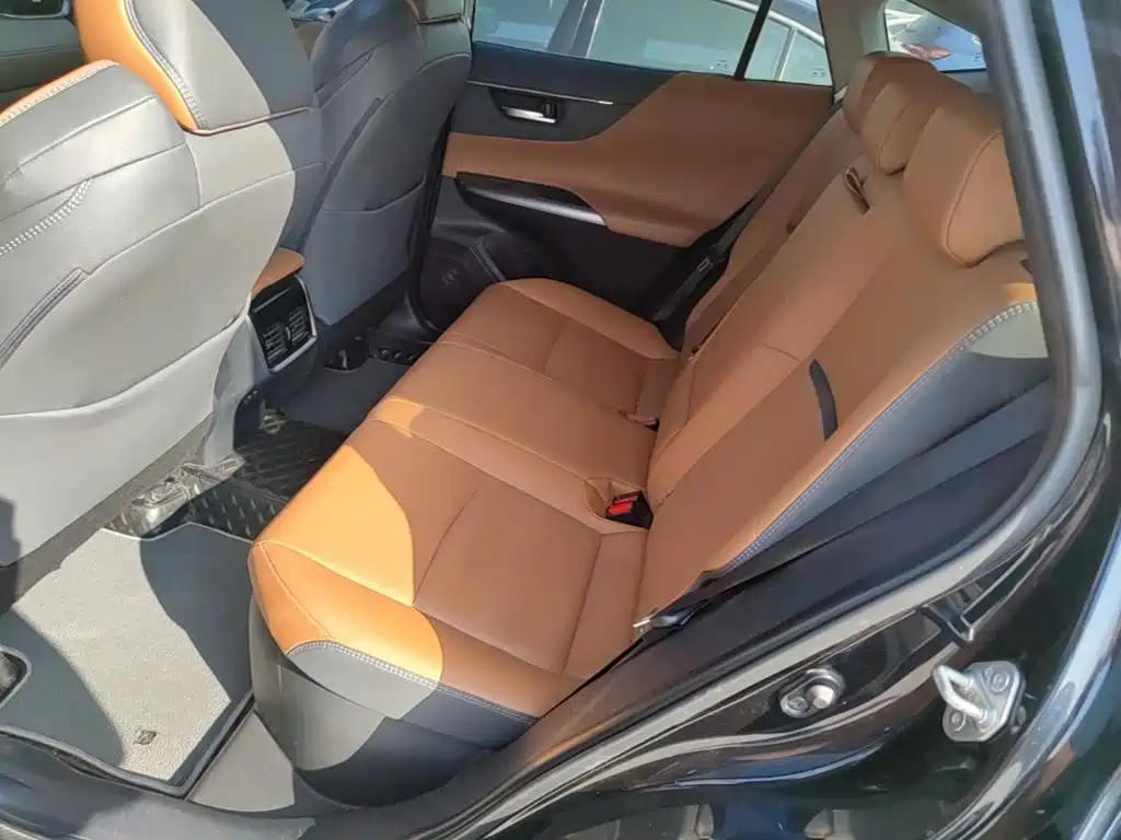 Toyota Venza — миниатюра 17