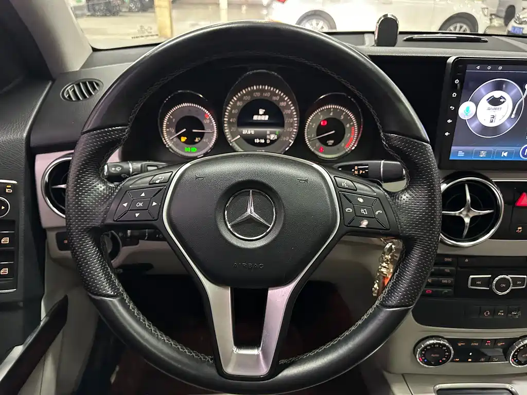Mercedes-Benz GLK 2014 GLK 260 4MATIC