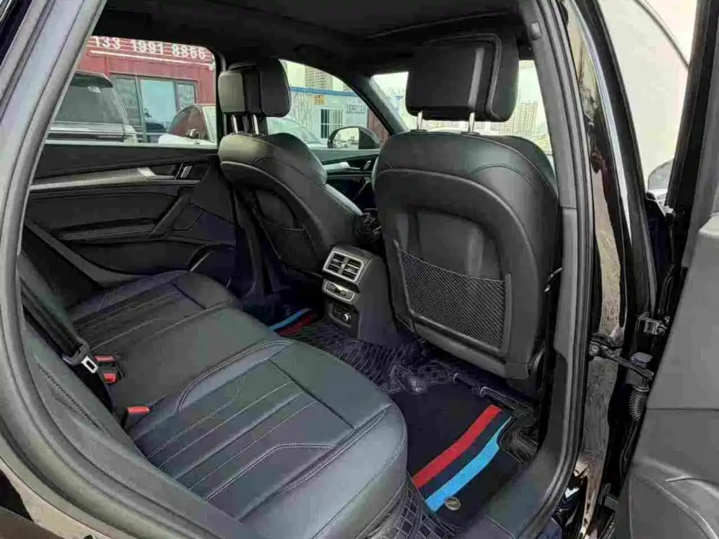 Audi Q5L — миниатюра 8