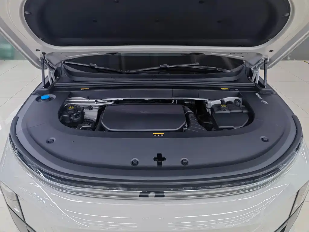 Li Auto Li L6 — миниатюра 14