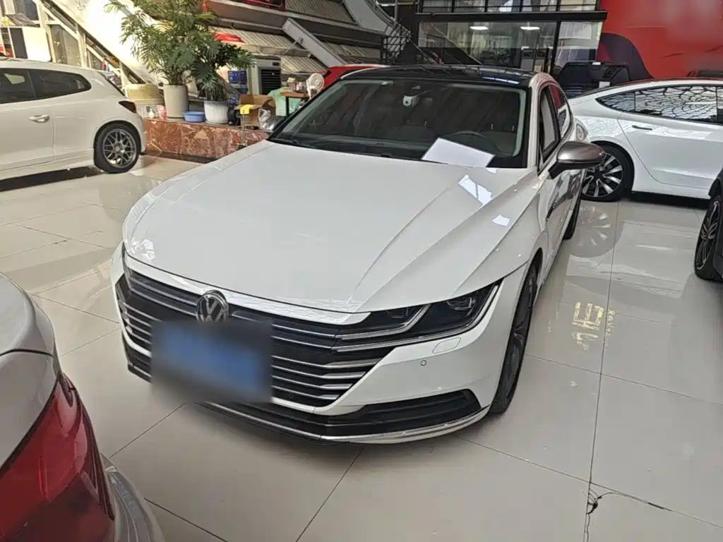 Volkswagen CC — миниатюра 3