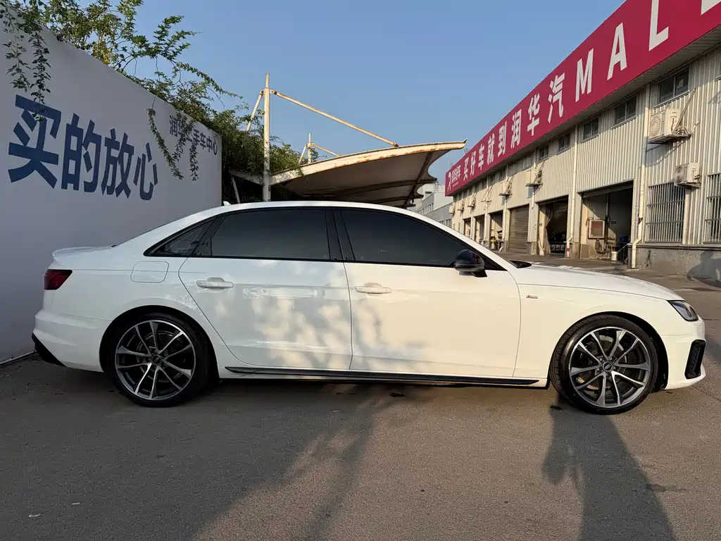 Audi A4L — миниатюра 3