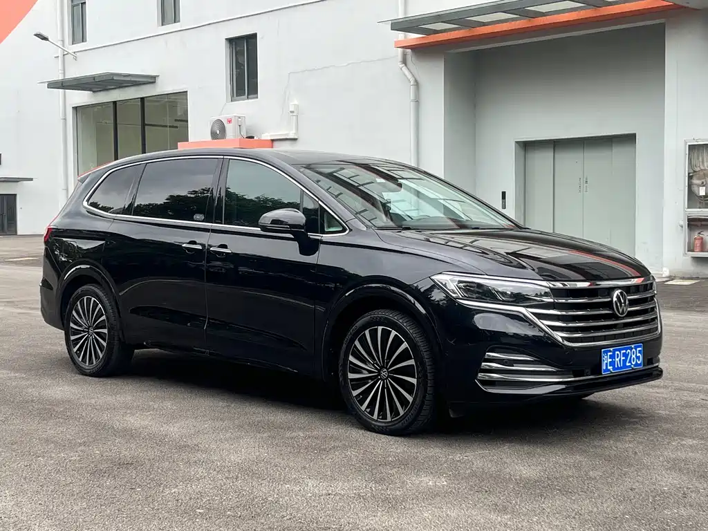 Volkswagen Viloran 2022 380TSI Luxury