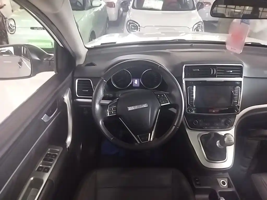 Haval M6 — миниатюра 11