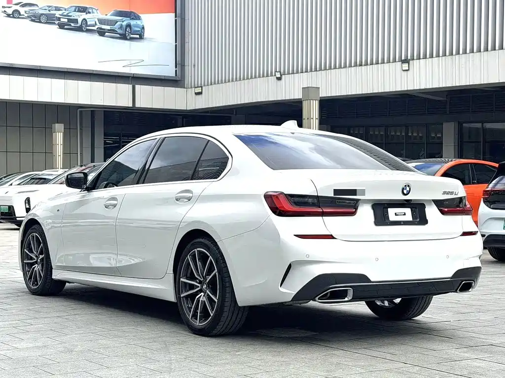 BMW 3 Series — миниатюра 5