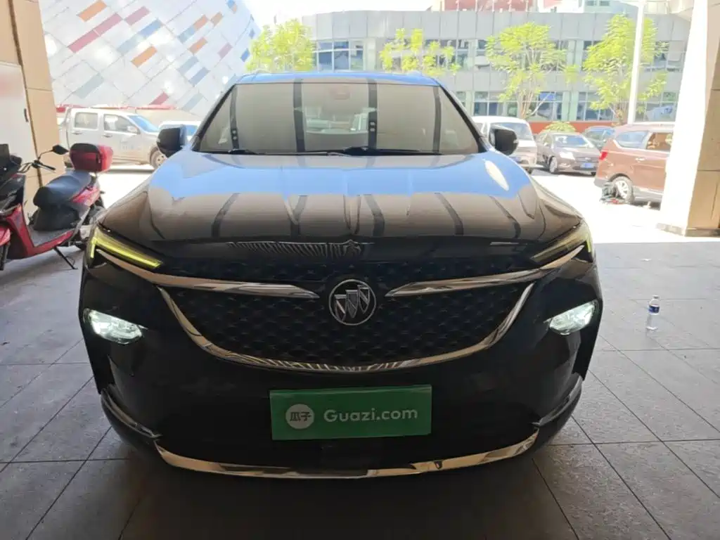 Buick Enclave — миниатюра 3