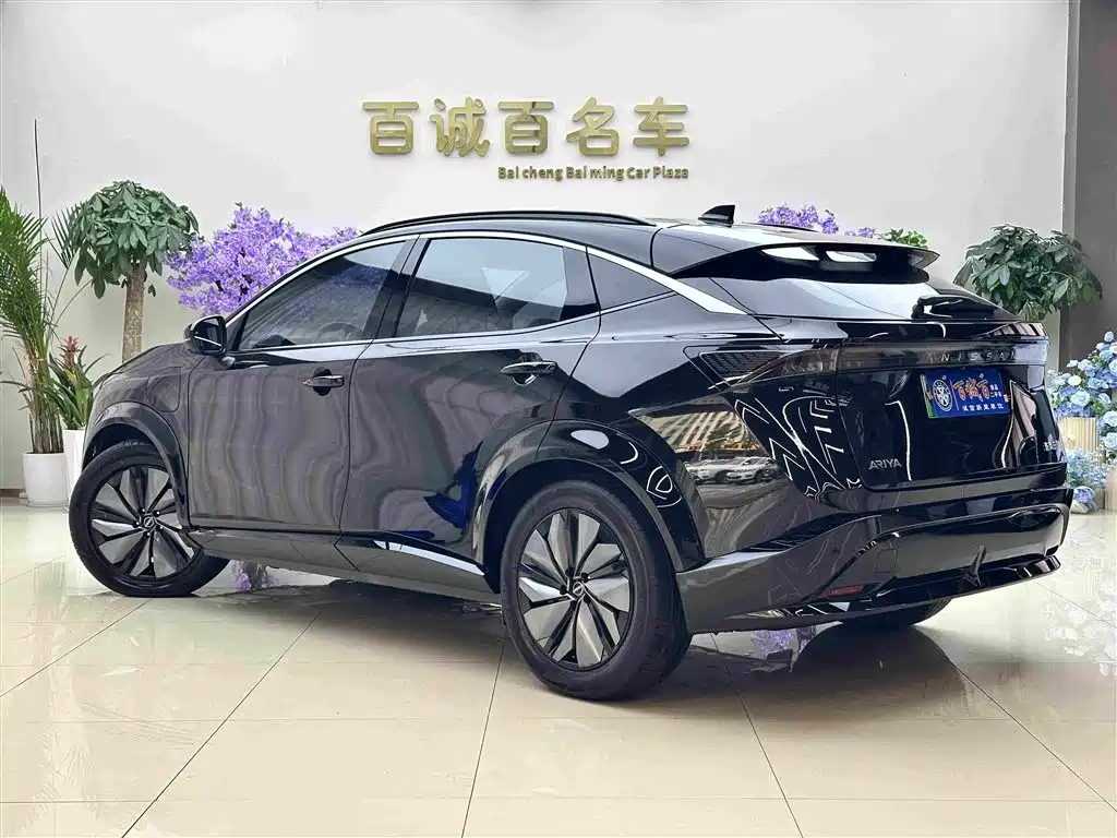 Nissan Ariya — миниатюра 7