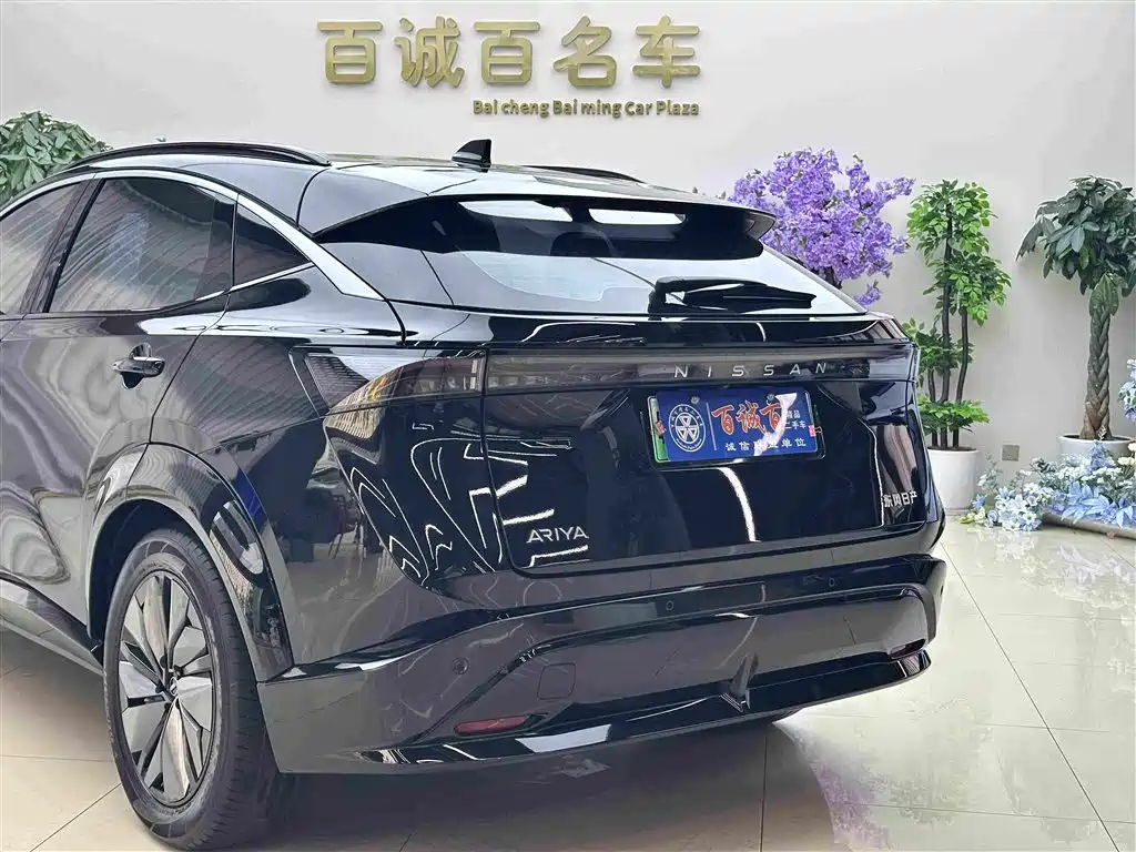 Nissan Ariya — миниатюра 8