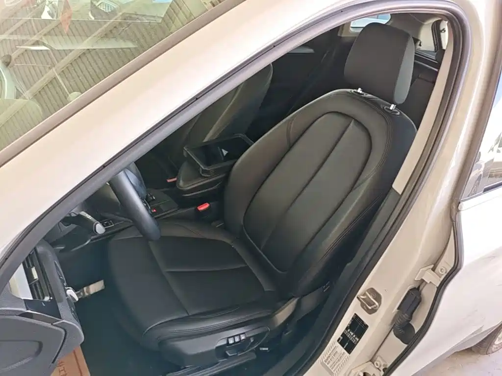 BMW X1 — миниатюра 15