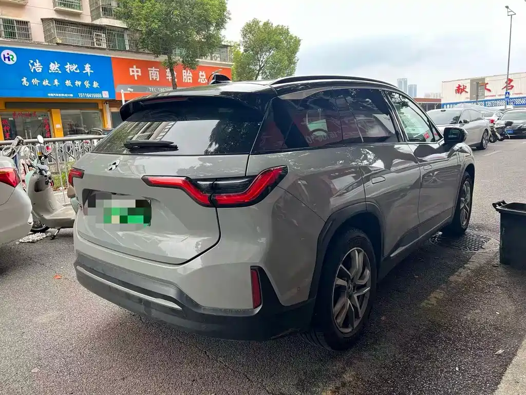 NIO ES6 — миниатюра 13